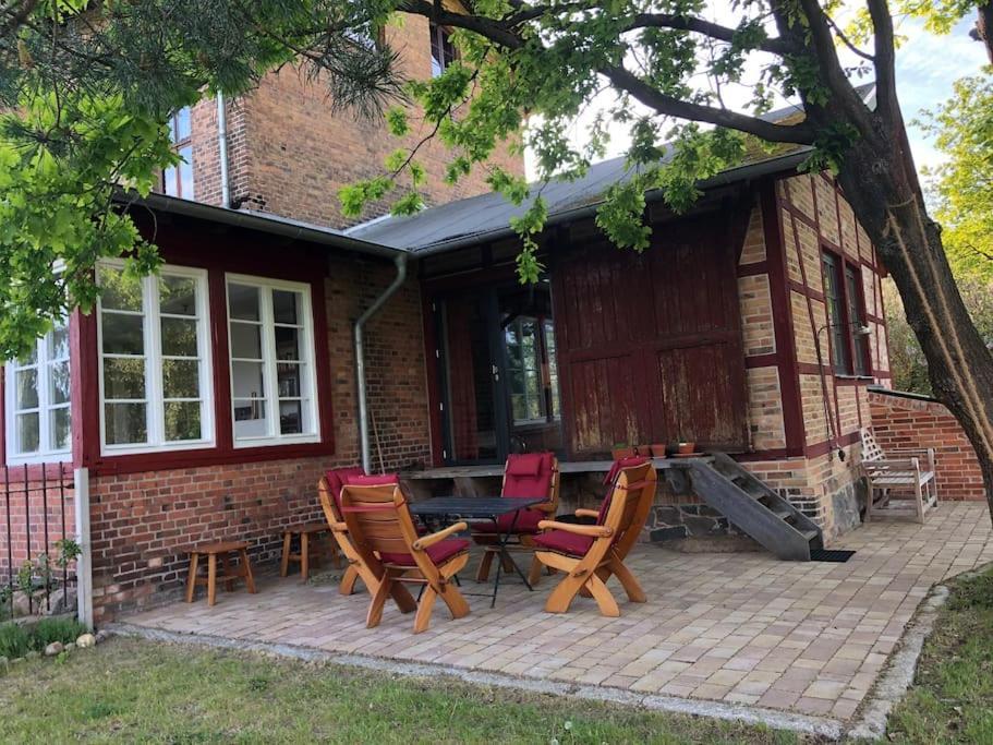Romantisches Studio Am Waldesrand Mit Gartensauna Schwarz Екстер'єр фото